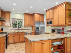 2064 Oak Valley, Glendale CA 91208