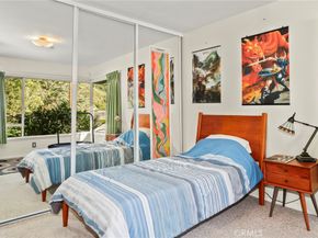 2064 Oak Valley, Glendale CA 91208