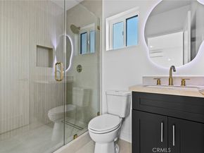 8321 Outland View, Sun Valley CA 91352