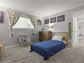 412 Burchett 17, Glendale CA 91203