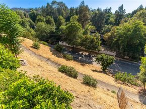 4918 Calvin Avenue, Tarzana CA 91356