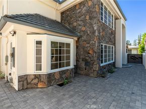 4918 Calvin Avenue, Tarzana CA 91356