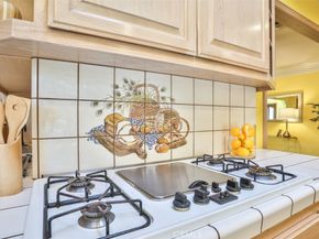 1535 N California Street, Burbank CA 91505
