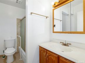 5403 Newcastle Avenue 28, Encino CA 91316