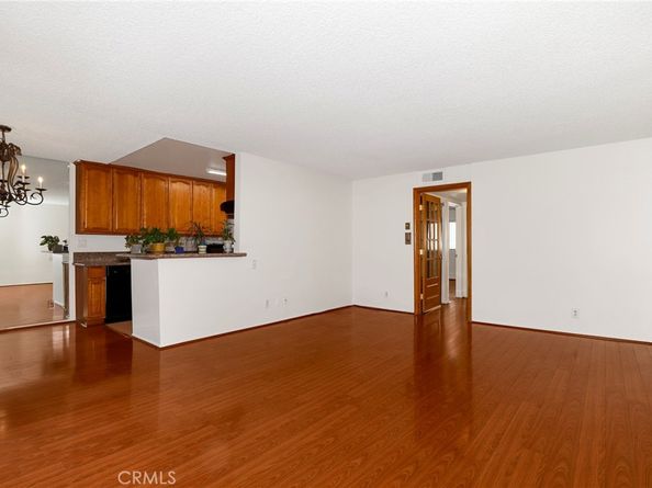 5403 Newcastle Avenue 28, Encino CA 91316