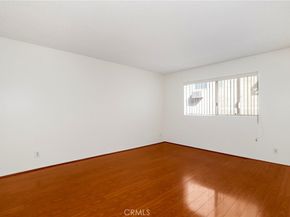5403 Newcastle Avenue 28, Encino CA 91316