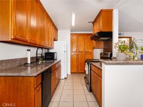 5403 Newcastle Avenue 28, Encino CA 91316