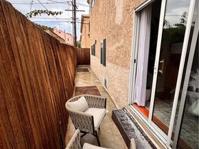 817 10th Street 104, Santa Monica CA 90403