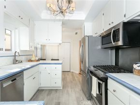 817 10th Street 104, Santa Monica CA 90403