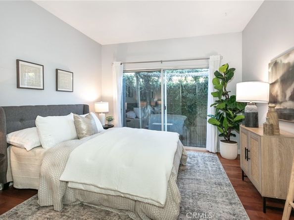 817 10th Street 104, Santa Monica CA 90403