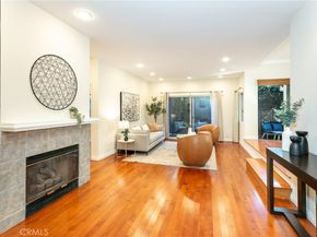 817 10th Street 104, Santa Monica CA 90403
