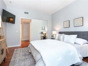 817 10th Street 104, Santa Monica CA 90403