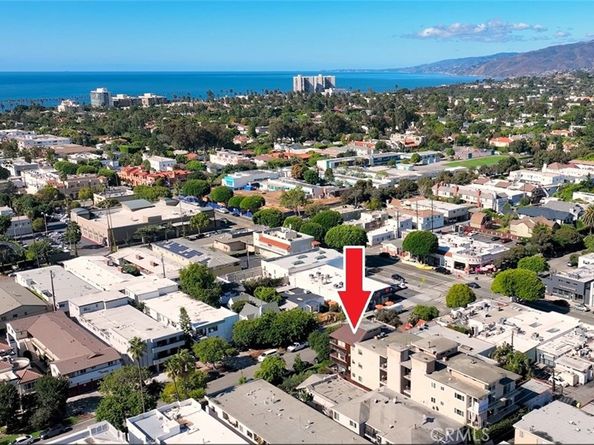 817 10th Street 104, Santa Monica CA 90403