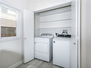 817 10th Street 104, Santa Monica CA 90403