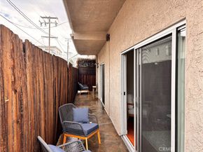 817 10th Street 104, Santa Monica CA 90403