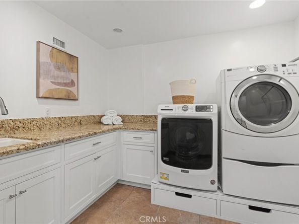 28925 Medea Mesa Road, Agoura Hills CA 91301