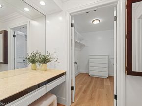 28925 Medea Mesa Road, Agoura Hills CA 91301