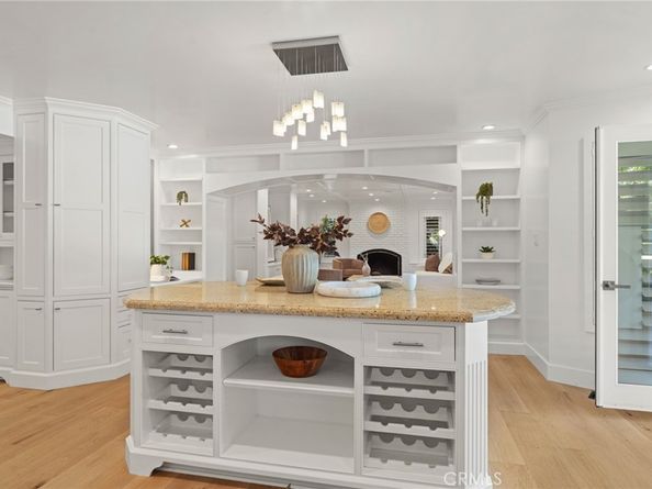 28925 Medea Mesa Road, Agoura Hills CA 91301