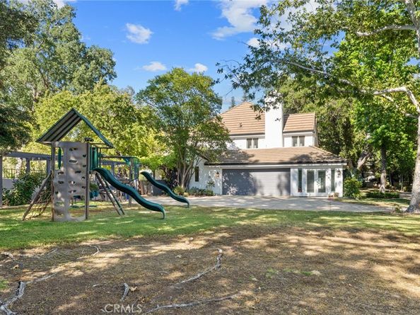 28925 Medea Mesa Road, Agoura Hills CA 91301