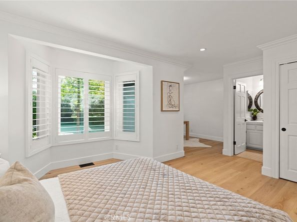 28925 Medea Mesa Road, Agoura Hills CA 91301