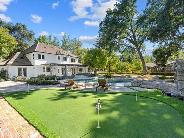 28925 Medea Mesa Road, Agoura Hills CA 91301