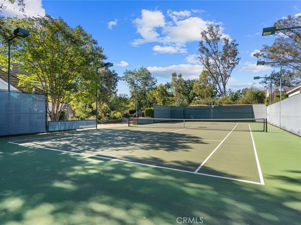 28925 Medea Mesa Road, Agoura Hills CA 91301