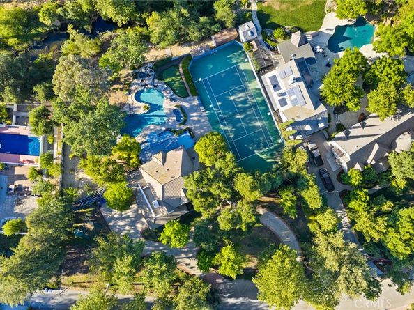 28925 Medea Mesa Road, Agoura Hills CA 91301