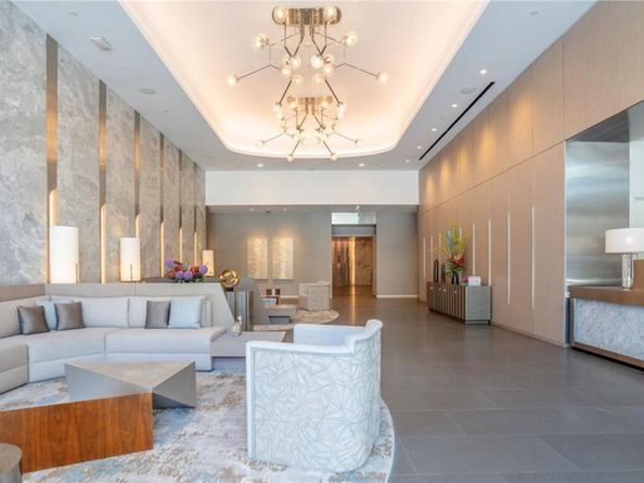 877 Francisco Street 1002, Los Angeles CA 90017
