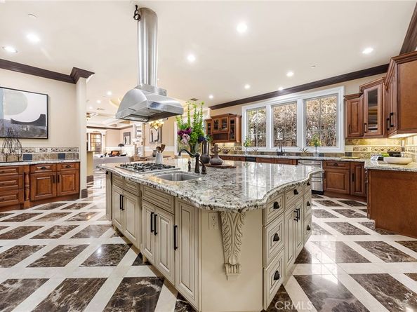 1539 Rodeo Road, Arcadia CA 91006