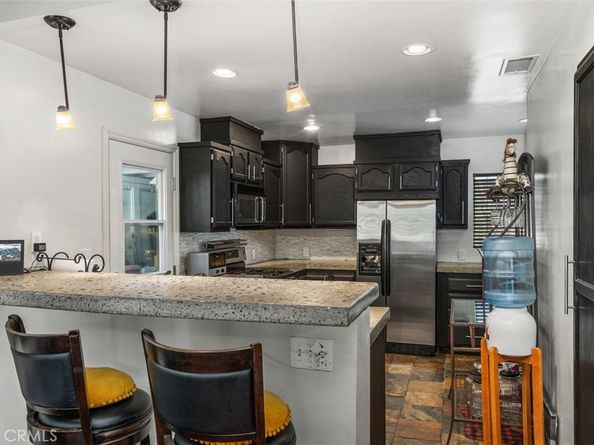 143 N Garfield Place, Monrovia CA 91016