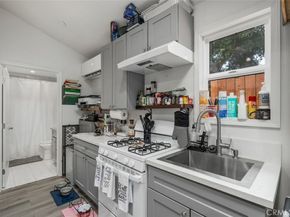 143 N Garfield Place, Monrovia CA 91016