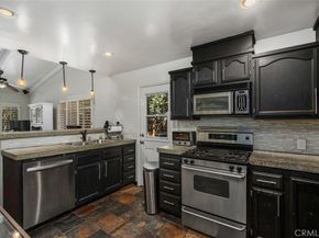 143 N Garfield Place, Monrovia CA 91016