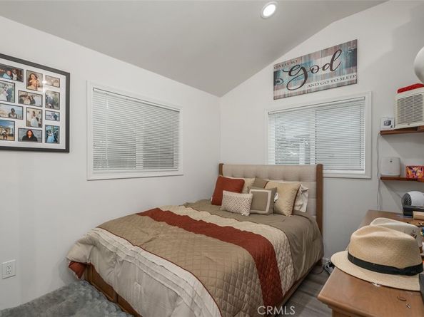 143 N Garfield Place, Monrovia CA 91016