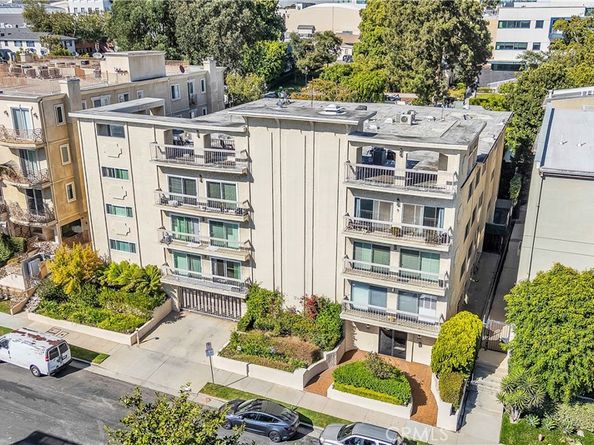 2318 Fox Hill 203, Los Angeles CA 90064