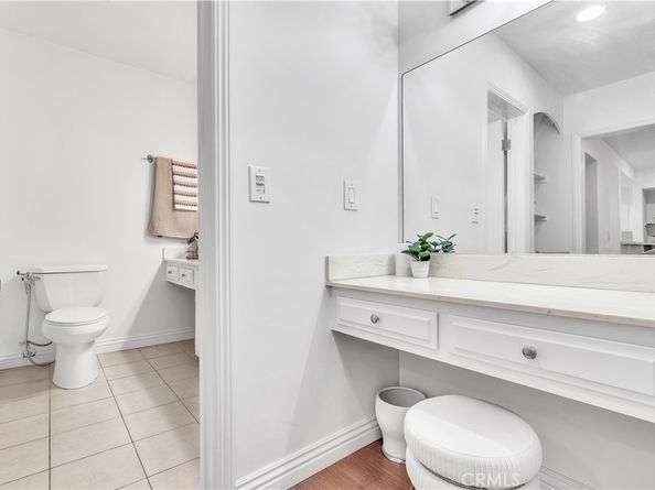 2318 Fox Hill 203, Los Angeles CA 90064