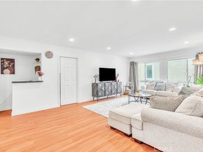 2318 Fox Hill 203, Los Angeles CA 90064