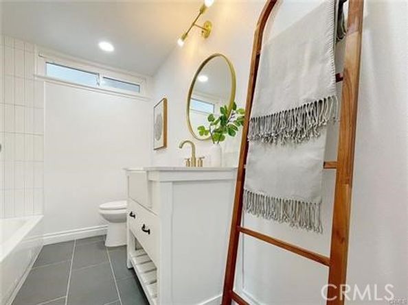 109 S San Antonio Avenue, Upland CA 91786