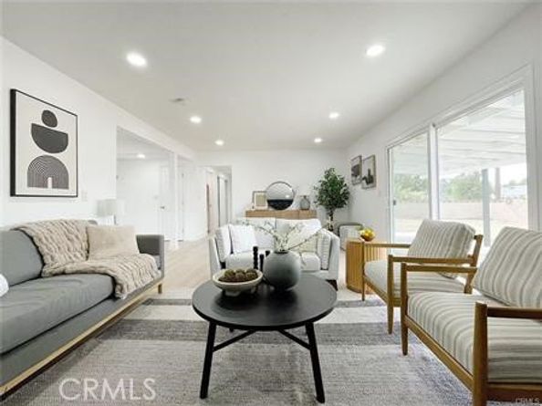 109 S San Antonio Avenue, Upland CA 91786