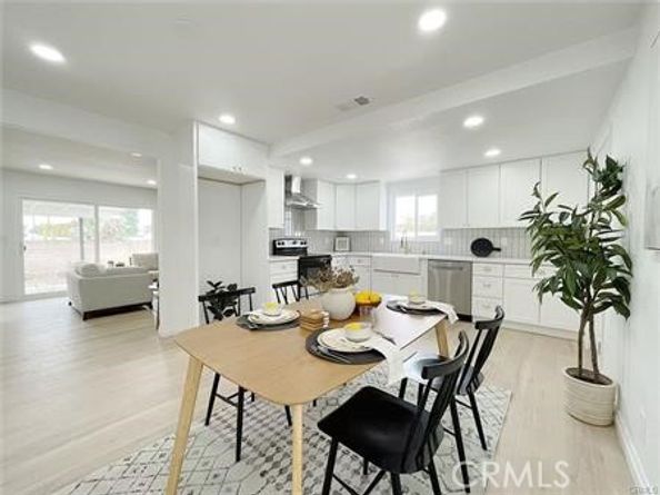 109 S San Antonio Avenue, Upland CA 91786