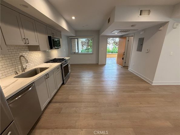 137 S Wilson Avenue 106, Pasadena CA 91106