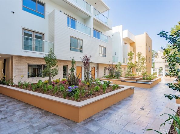 137 S Wilson Avenue 106, Pasadena CA 91106