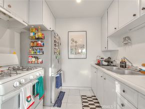 1850 W Greenleaf G, Anaheim CA 92801