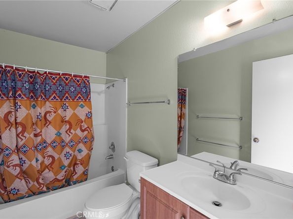 825 E Newmark Avenue A, Monterey Park CA 91755