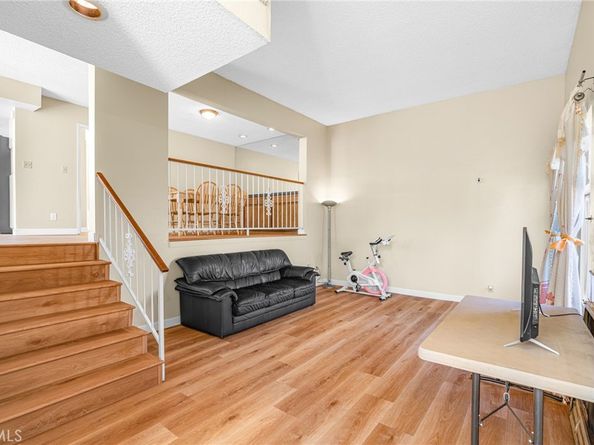 825 E Newmark Avenue A, Monterey Park CA 91755