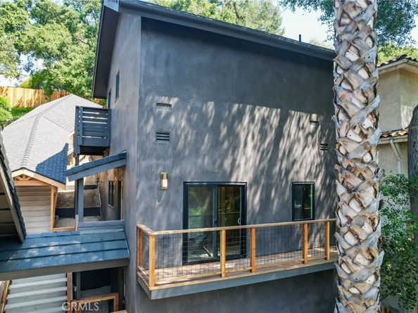 521 Fremont Drive, Pasadena CA 91103