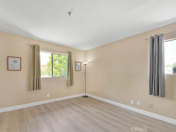 64 N Mar Vista Avenue 231, Pasadena CA 91106