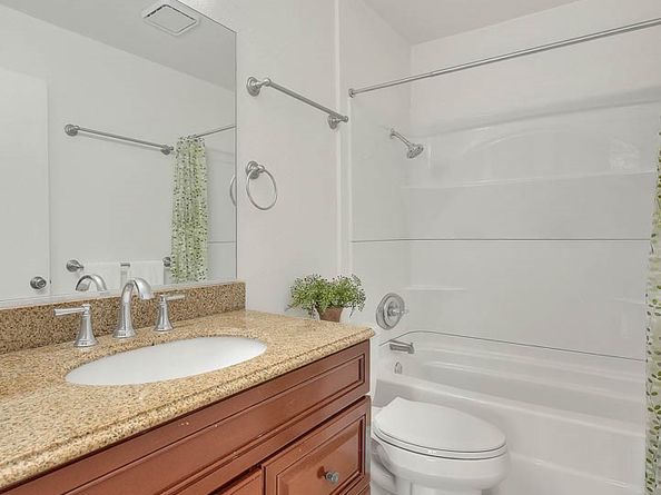 64 N Mar Vista Avenue 231, Pasadena CA 91106