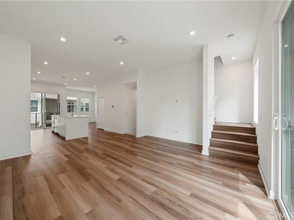 1407 w bushell Street, Anaheim CA 92805