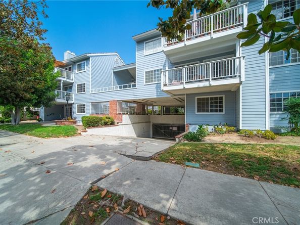 230 S Madison Ave 207, Pasadena CA 91101