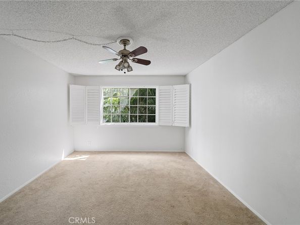 230 S Madison Ave 207, Pasadena CA 91101